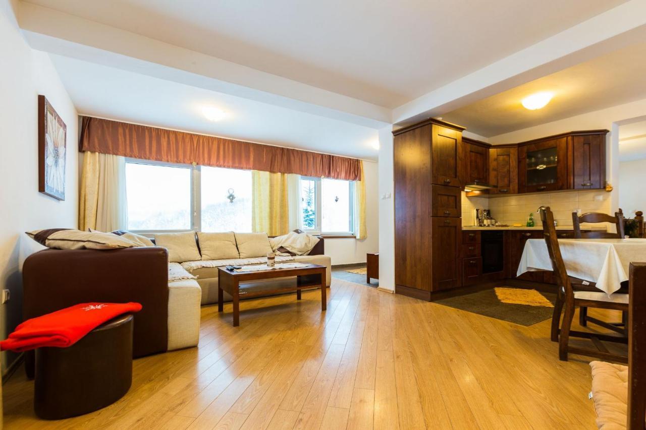 Nina Holiday Home With A Heated Pool Brusane ภายนอก รูปภาพ