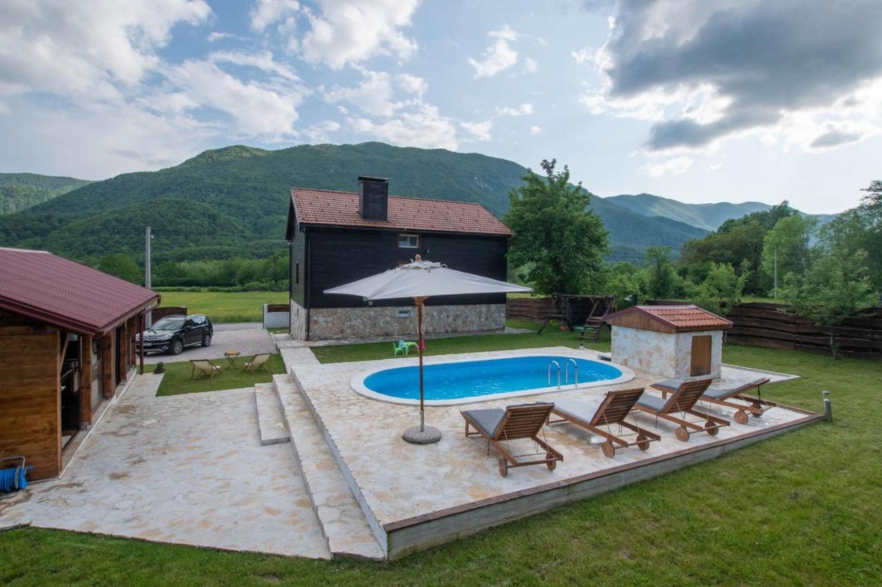 Nina Holiday Home With A Heated Pool Brusane ภายนอก รูปภาพ